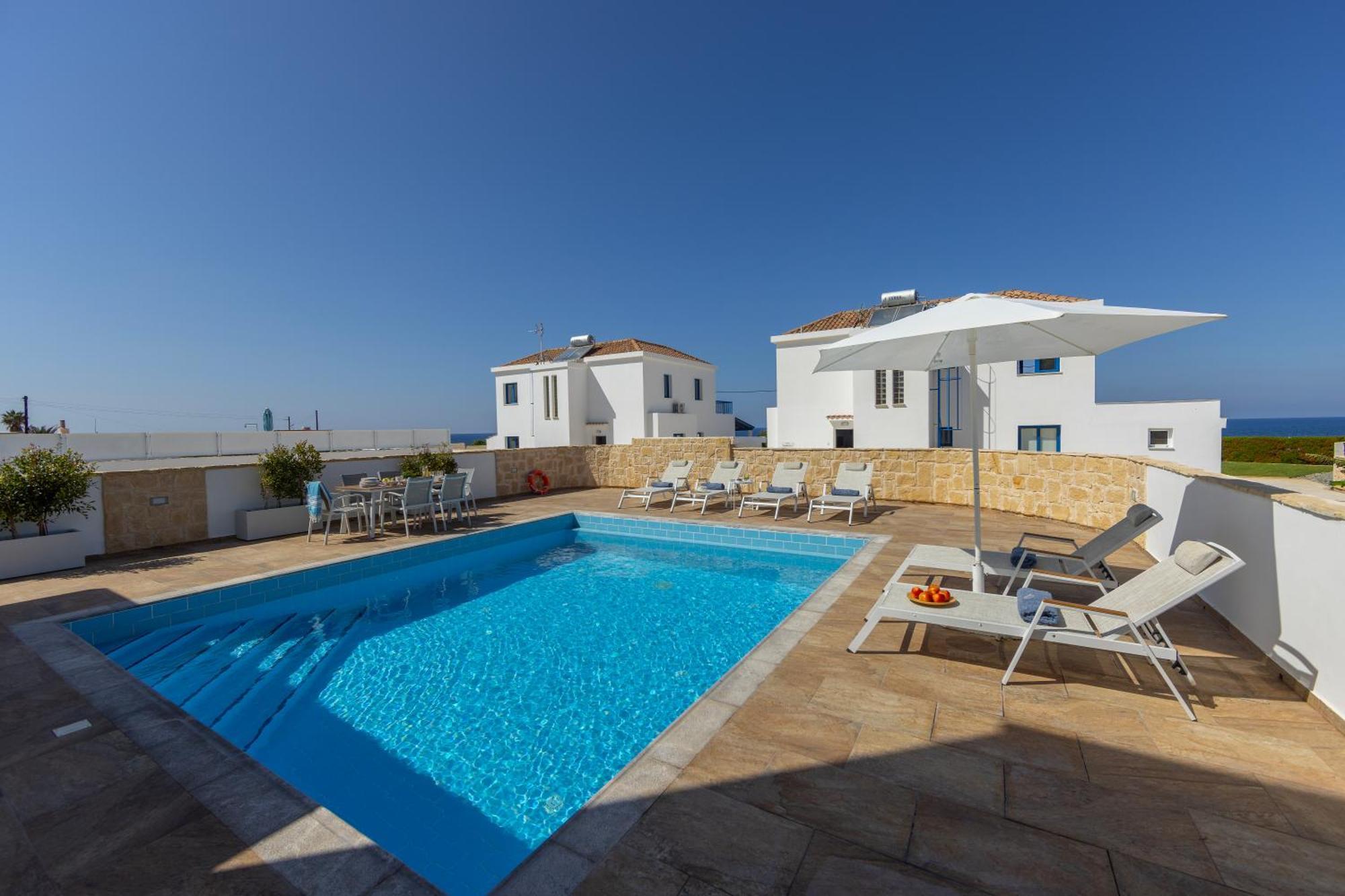 Diana Seaside Villas 포모스 외부 사진