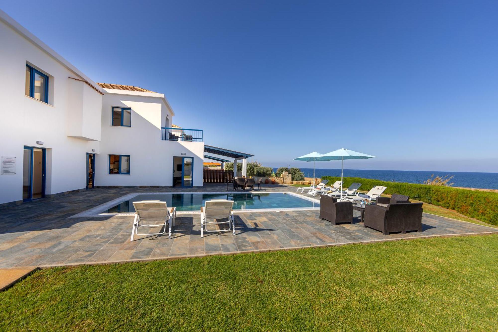 Diana Seaside Villas 포모스 외부 사진