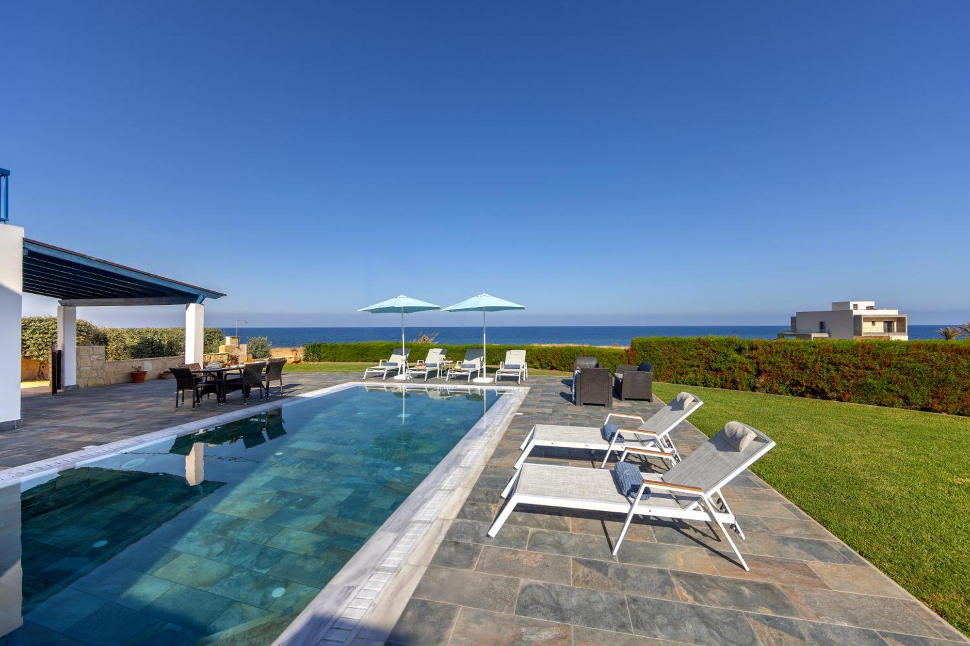 Diana Seaside Villas 포모스 외부 사진