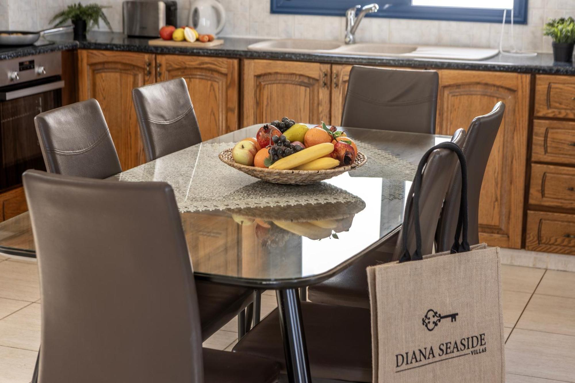 Diana Seaside Villas 포모스 외부 사진