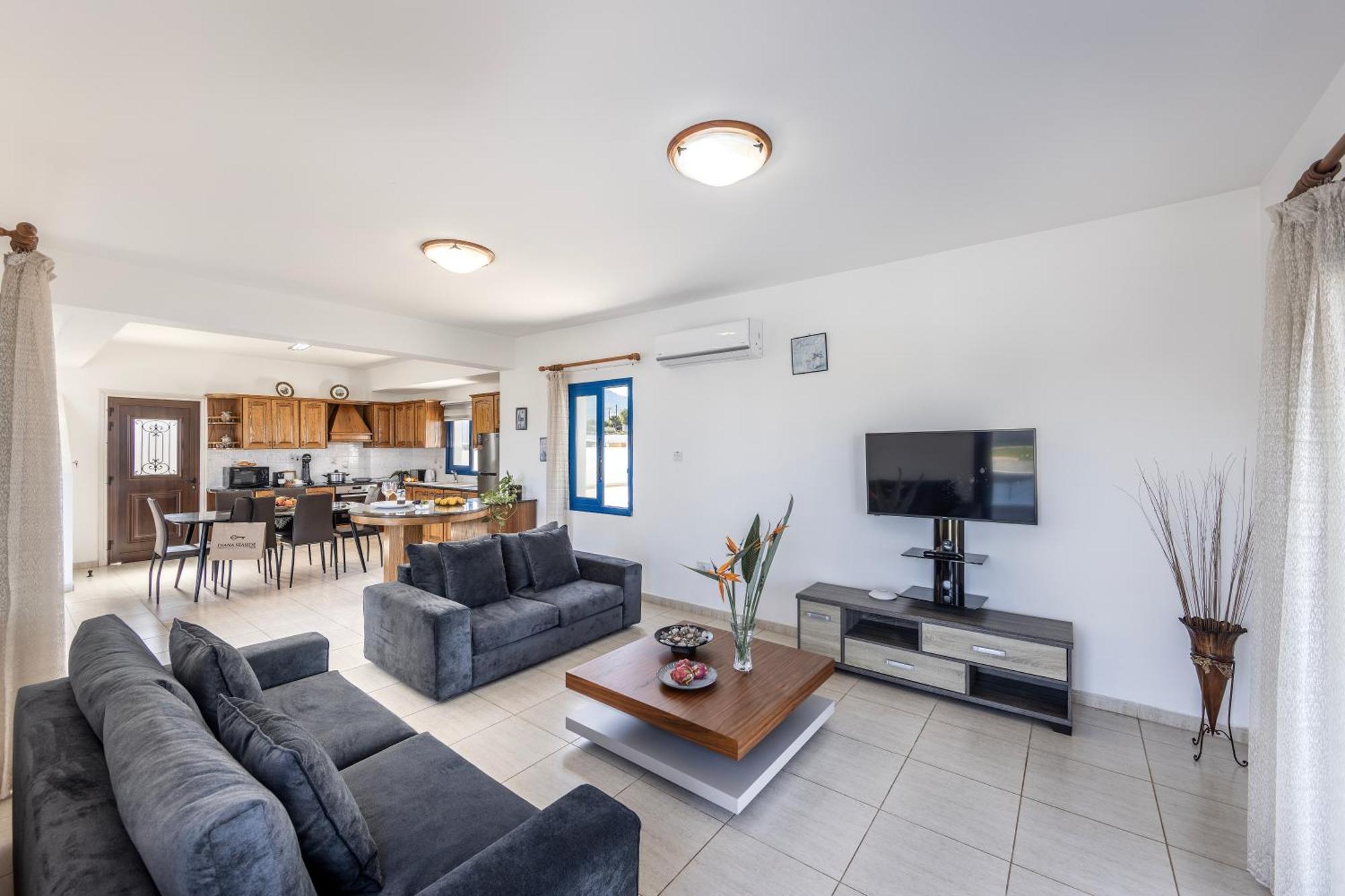 Diana Seaside Villas 포모스 외부 사진
